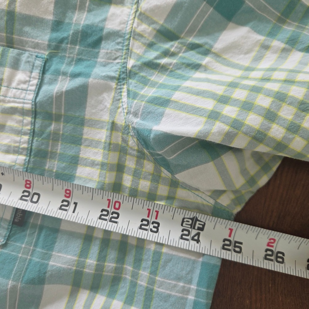 Columbia Mens Button Up‎ Shirt XL Short Sleeve Plaid Outdoor Fishing Hiking - Picture 9 of 10